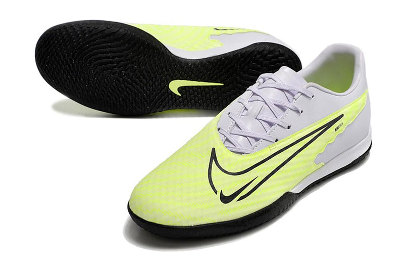 Chuteira Futsal Nike Phantom GX Academy