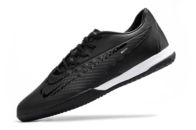 Chuteira Futsal Nike Phantom GX Academy