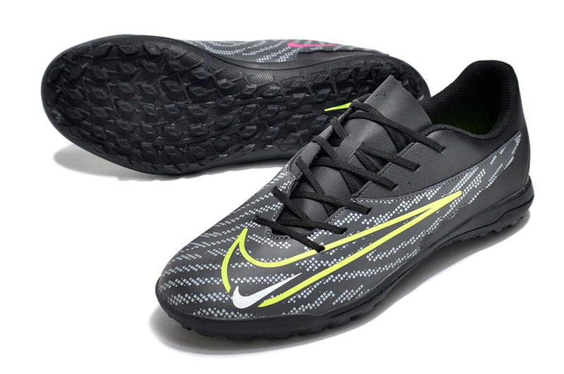 Chuteira Nike Phantom GX Club